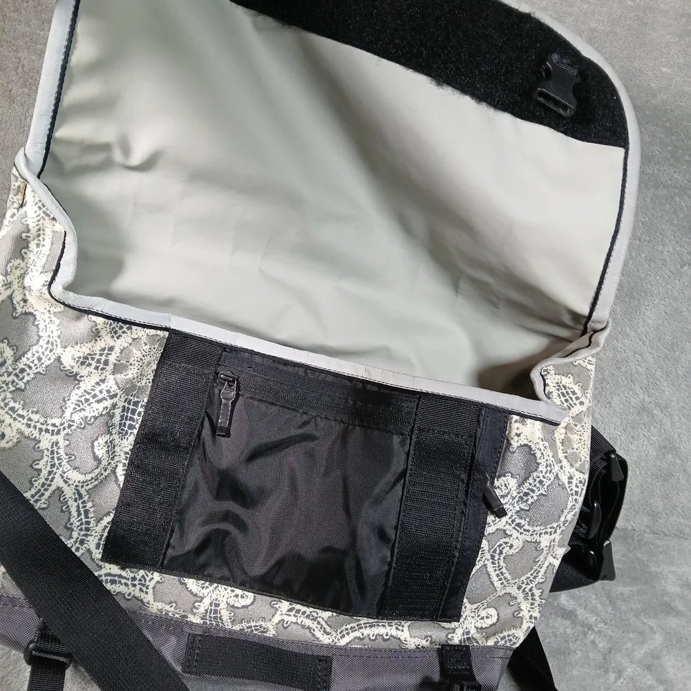Timbuk2 Y2K Messenger Bag Gray White Lace Print Commuter Bike